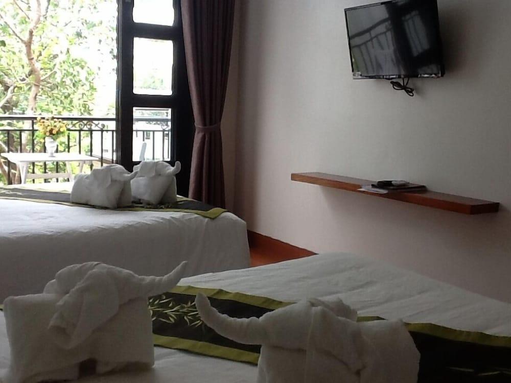 הוי אן Blue Lake Homestay מראה חיצוני תמונה